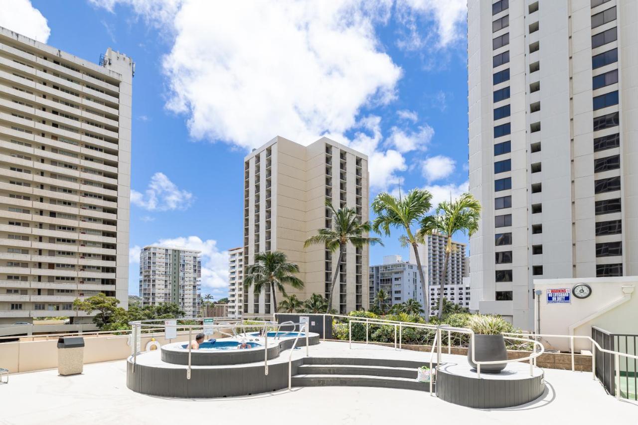 Ocean & Diamond Head Views - Near Beach - Parking! Honolulu Exterior foto